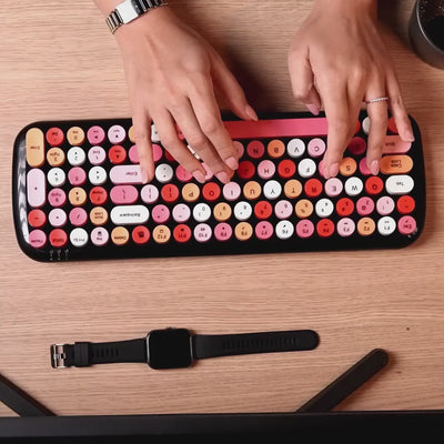 iGear Keybee Interchangeable Wireless Keyboard